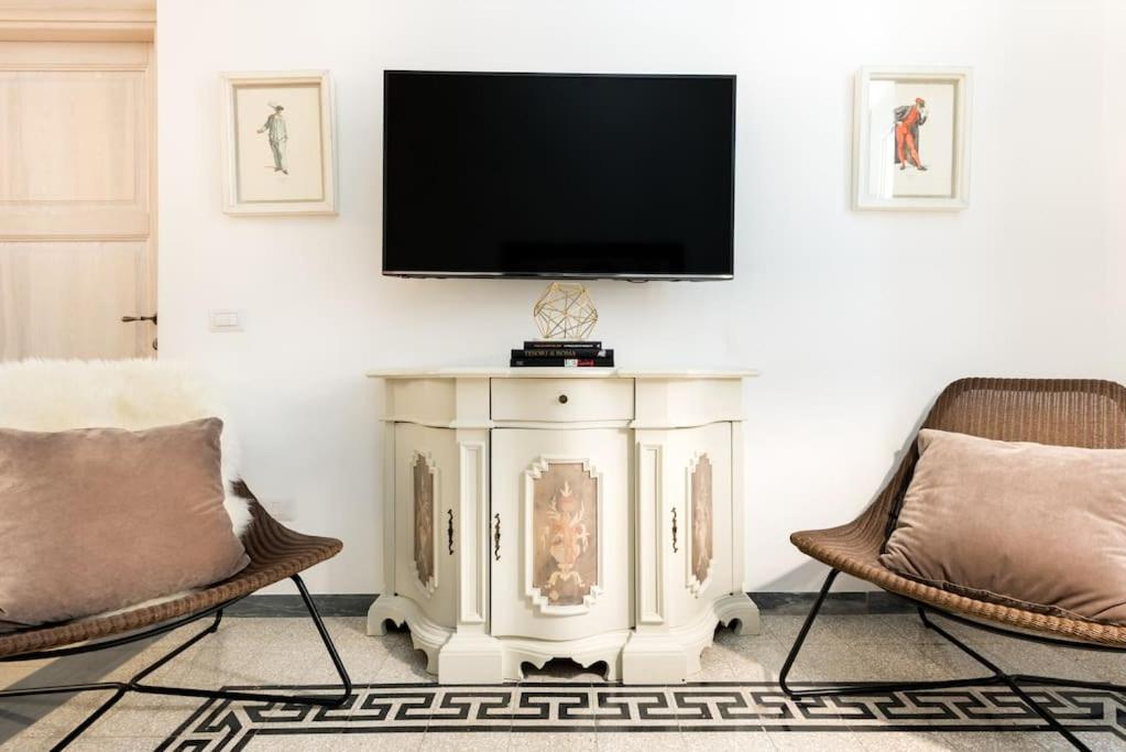 Modern Comfort, Poetic Charm Rome Exterior photo